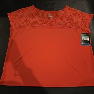 Nike Women's Run Fast short sleeve running top. XL. Orange. Brand new!